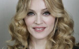 1519979898_madonna-madonna-3ir9l
